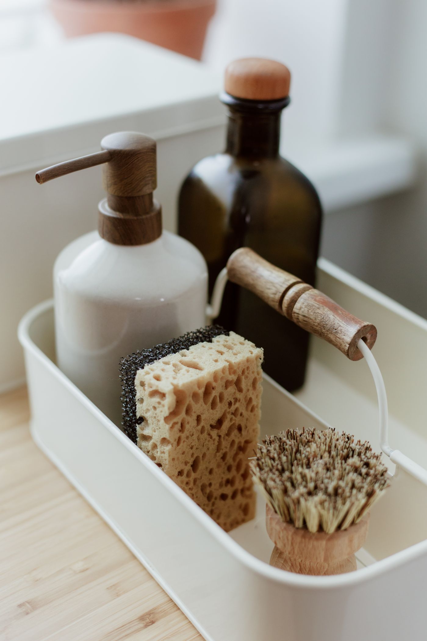 Brush sponge and cleaning supplies